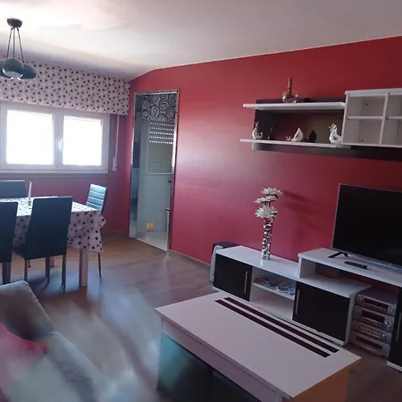 Apartament Antuxia